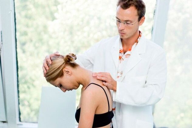 Doctor's appointment for cervical osteocondrosis