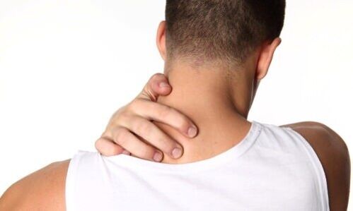 Often, osteochondrosis is localized in the cervical spine. 